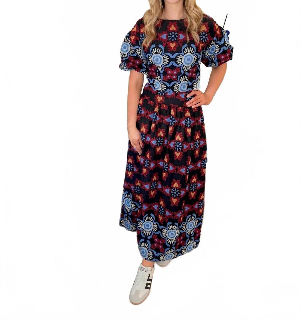 NEW CIEBON women's embroidered puff sleeve top in navy multi